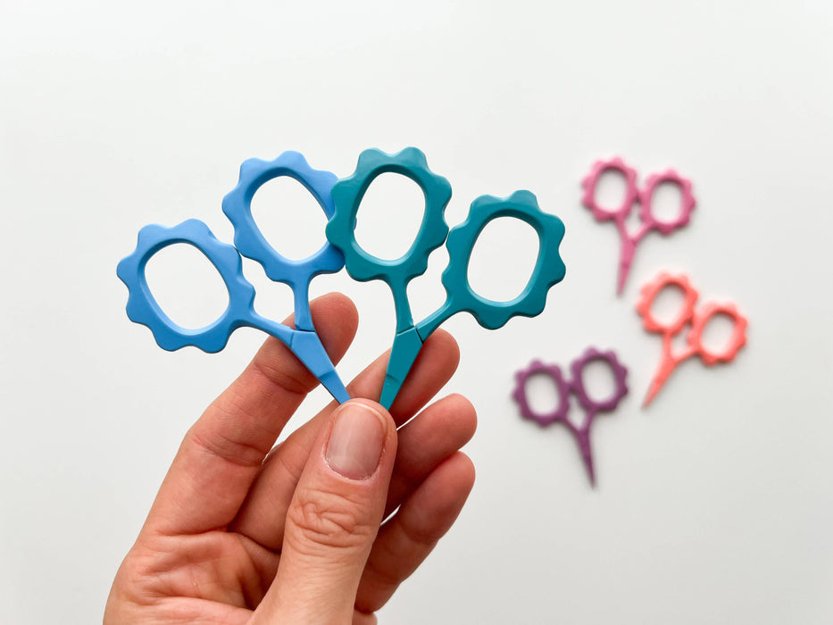 Small Flower Embroidery Scissors