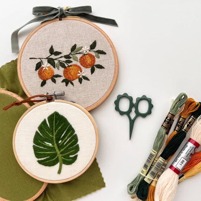 Small Flower Embroidery Scissors