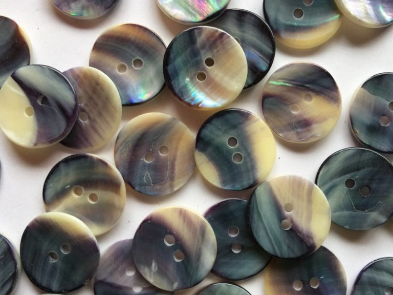 Shell Buttons