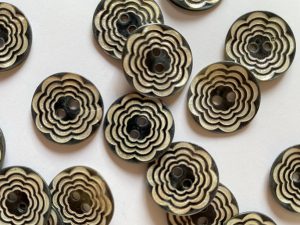 Shell Buttons