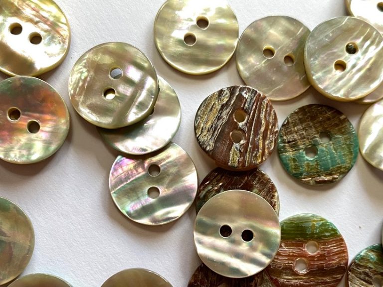 Shell Buttons