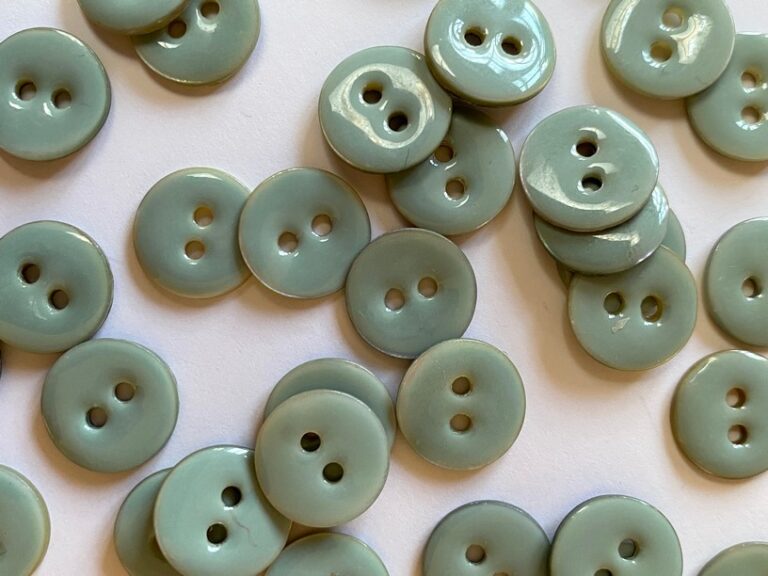 Shell Buttons