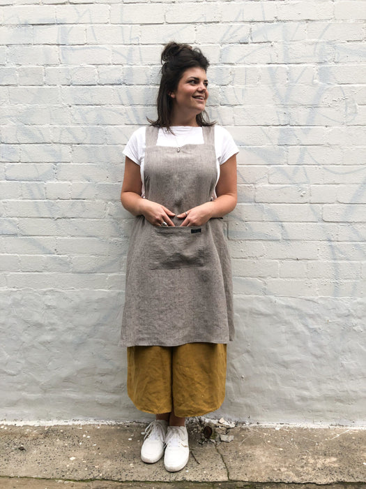 Learn to Sew: Japanese-Style Cross-Back Apron