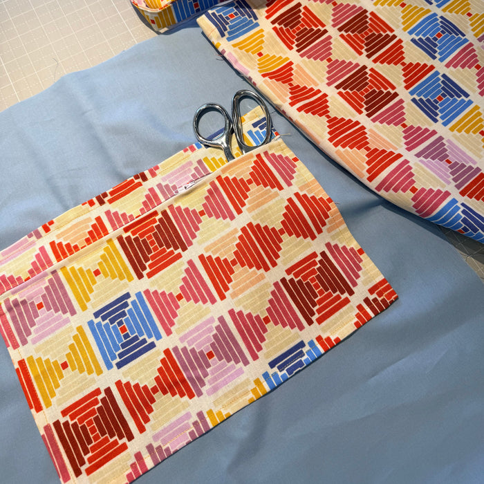 Learn to Sew: Project Bag Liner With Zipper Pocket