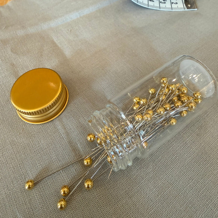 Plastic Head Pins In Glass Jar