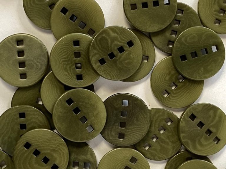 Corozo Buttons