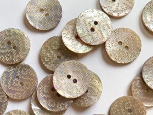 Shell Buttons