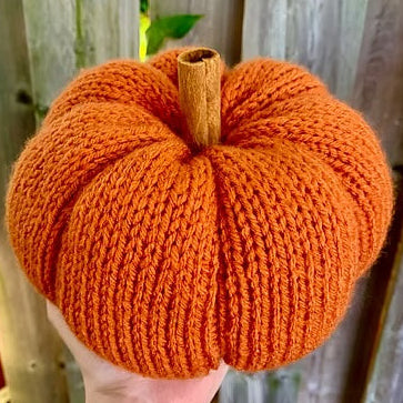 Knit Pumpkins - Learn to Knit Ribbing